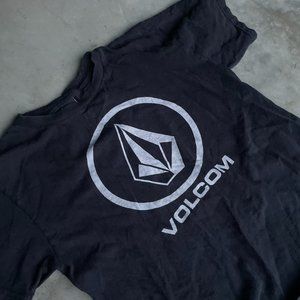 Y2K / Vintage / Black Volcom Tee-Shirt